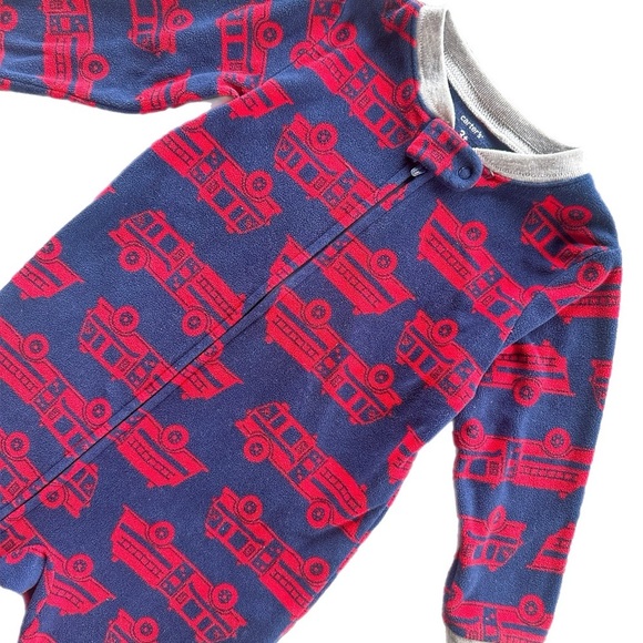 Carter’s 3T Boys Fleece Firetruck Footed  Onesie Pajamas - Picture 2 of 5